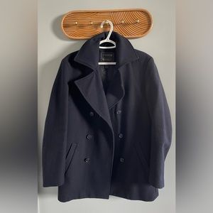 Forever 21 Navy Wool Men’s Pea Coat. Great condition. Size Small